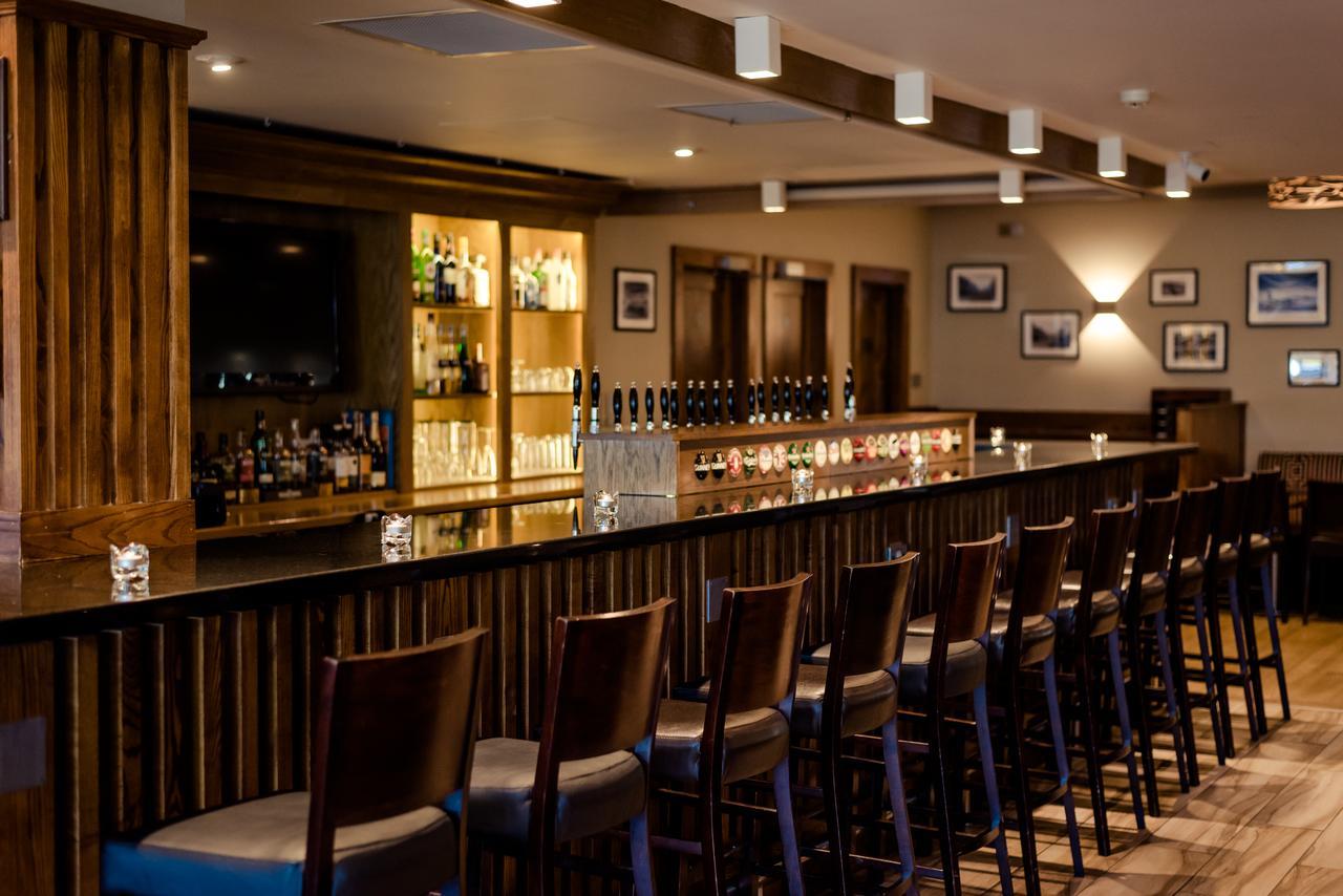 Rochestown Lodge Hotel Dun Laoghaire Exterior photo